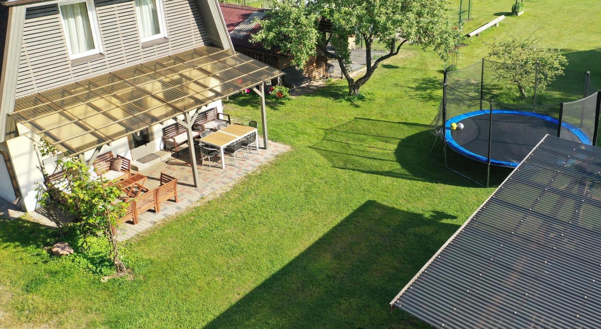 Beltes Street Guest House Jūrkalne Buitenkant foto